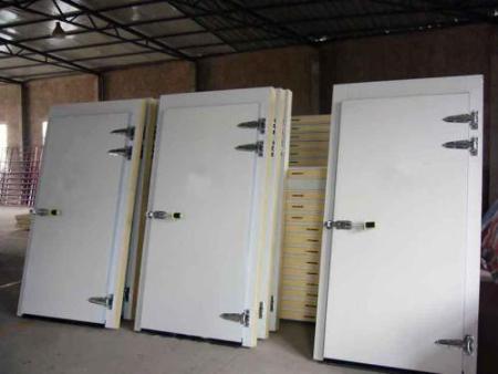 非凡冷库细谈什么是聚氨酯板